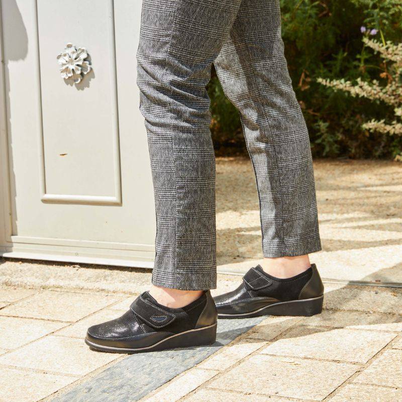 chaussure femme confort hallux valgus Pharmaconfort