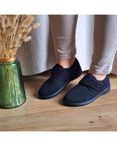 femme pieds sensibles Pharmaconfort