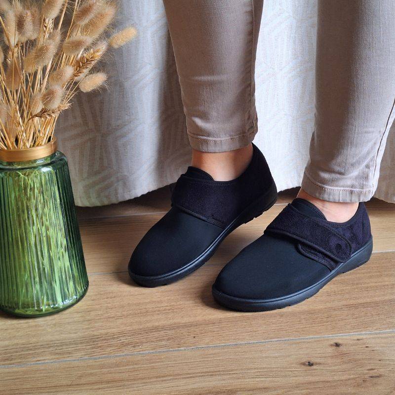 femme pieds sensibles Pharmaconfort