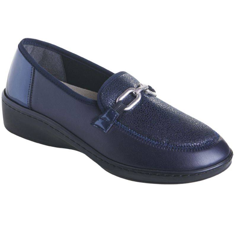 chaussures orthopédiques femme pieds larges Pharmaconfort