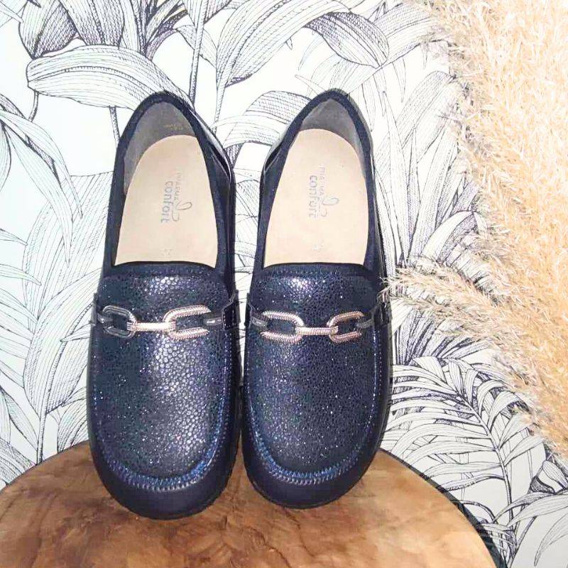 chaussures orthopédiques femme pour pieds larges