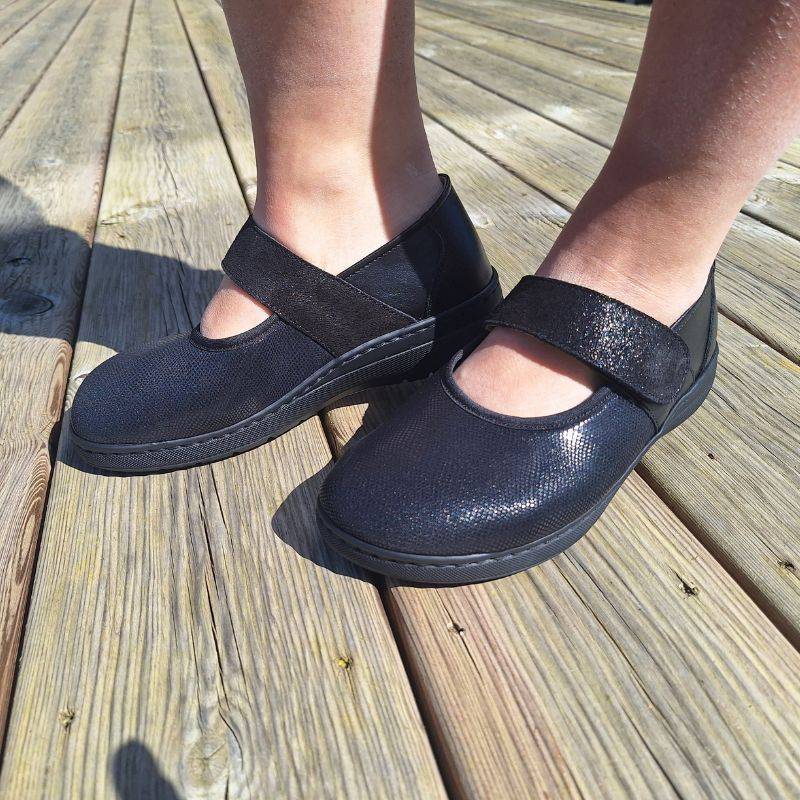 Chaussure femme thérapeutique confort Pharmaconfort